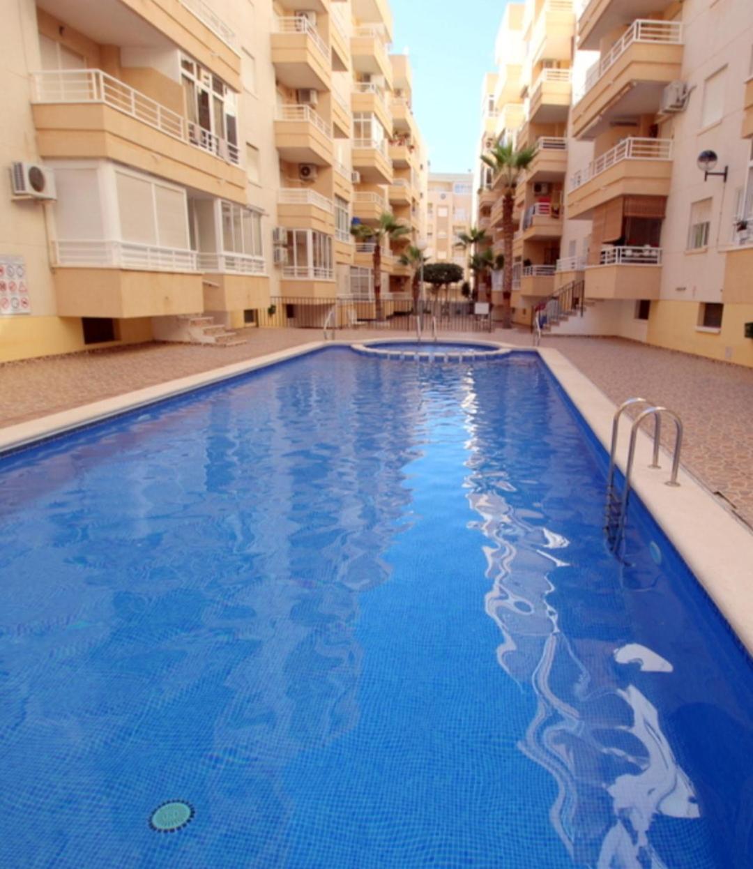 Apartment La Loma Best Торевиеха Екстериор снимка