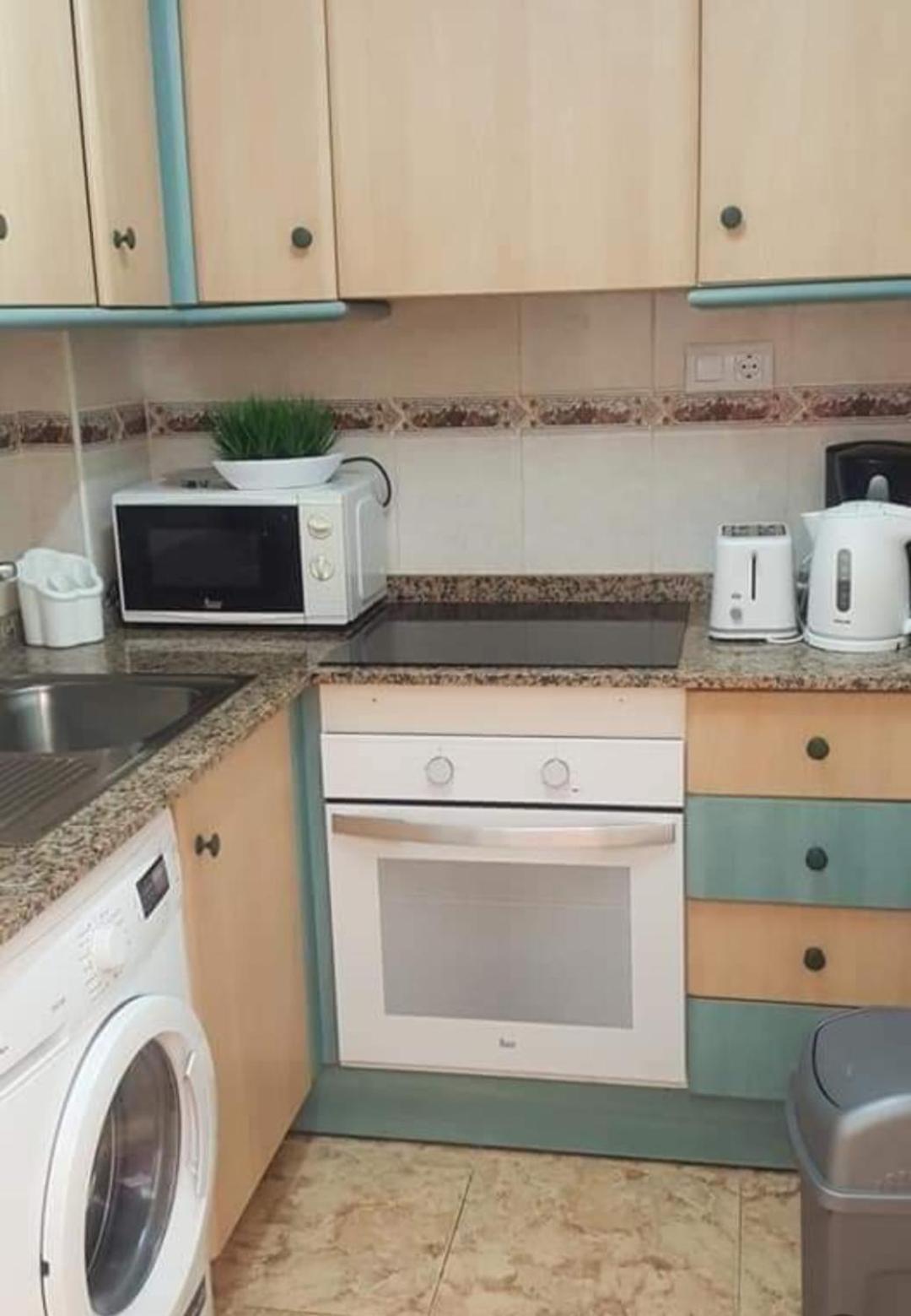 Apartment La Loma Best Торевиеха Екстериор снимка